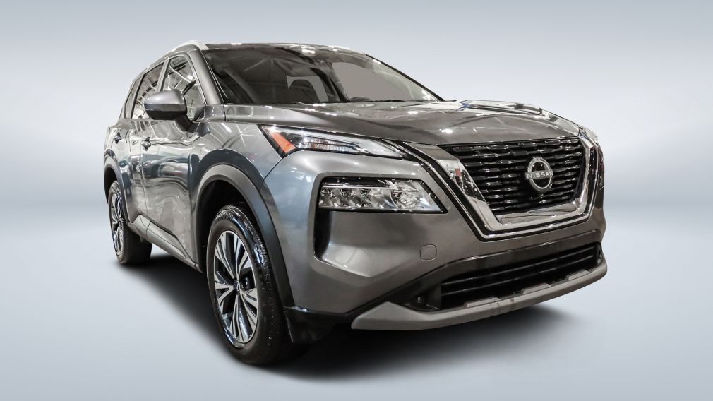 Nissan Rogue SV Moonroof