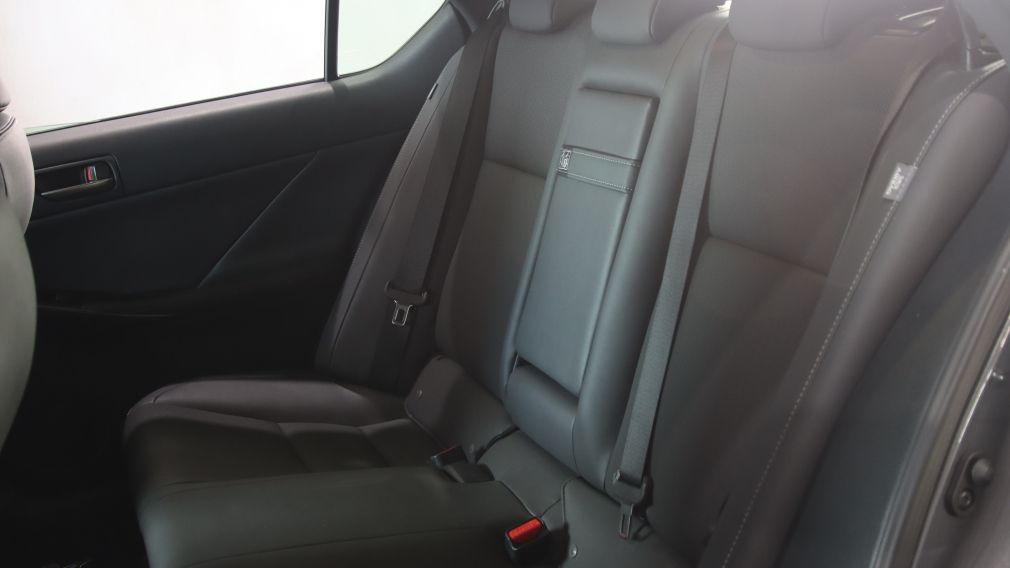 Lexus IS IS 300 2022 d&rsquo;occasion à vendre - 19