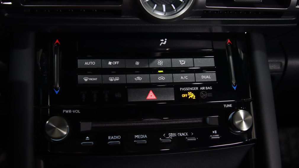 Lexus IS IS 300 2022 d&rsquo;occasion à vendre - 12