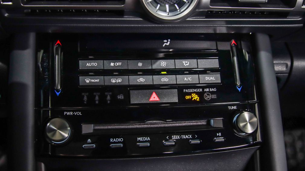 Lexus IS IS 300 2022 à vendre à Trois-Rivières - 12