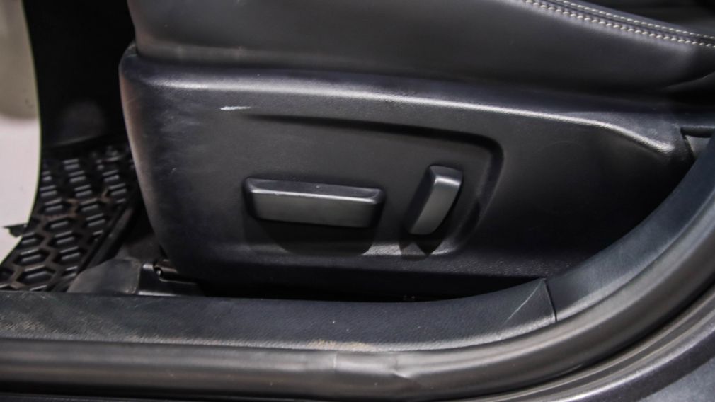 Lexus IS IS 300 2022 à vendre à Trois-Rivières - 16