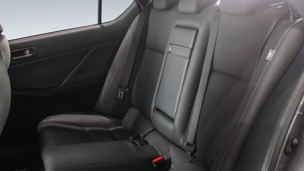 Lexus IS IS 300 2022 à vendre à Trois-Rivières - 19