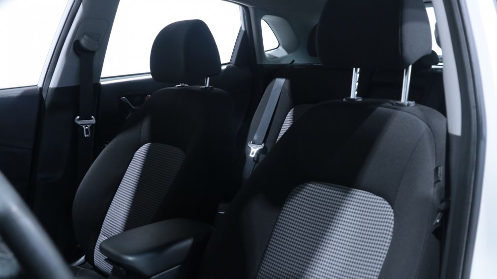 Hyundai Kona Essential 2021 d&rsquo;occasion à vendre - 11