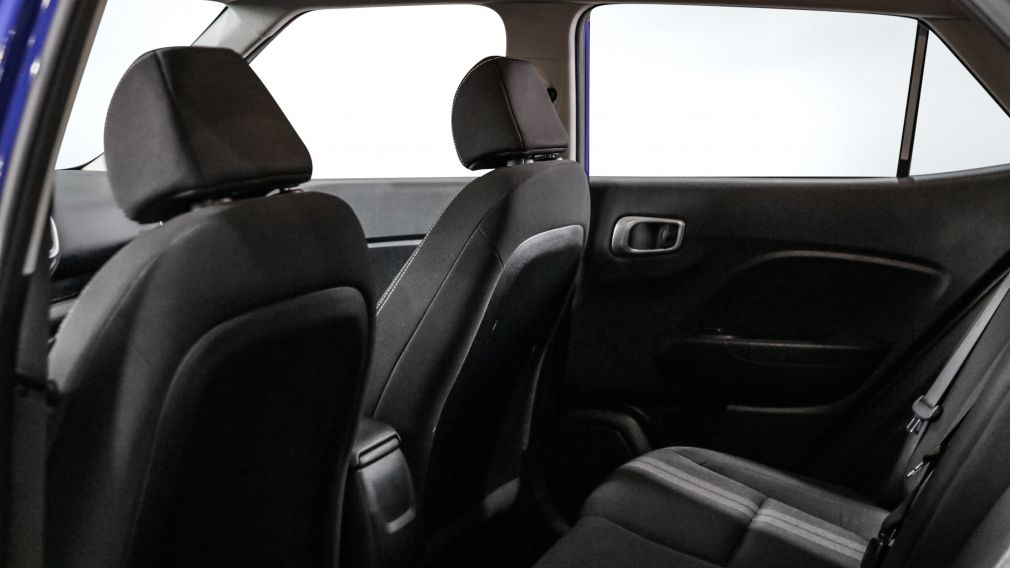 Hyundai Venue Preferred 2023 d&rsquo;occasion à vendre - 20