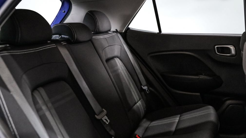 Hyundai Venue Preferred 2023 d&rsquo;occasion à vendre - 22