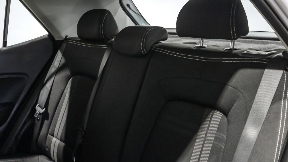 Hyundai Venue Preferred 2024 d&rsquo;occasion à vendre - 18