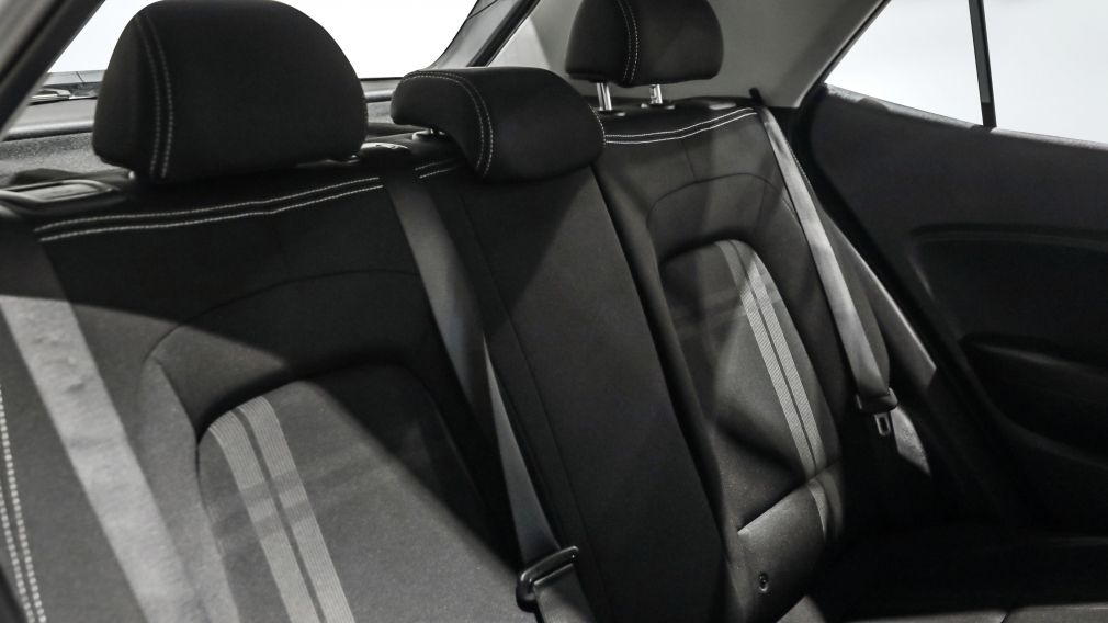 Hyundai Venue Preferred 2024 d&rsquo;occasion à vendre - 19