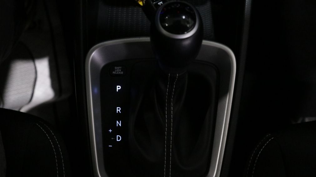 Hyundai Venue Preferred 2024 d&rsquo;occasion à vendre - 17