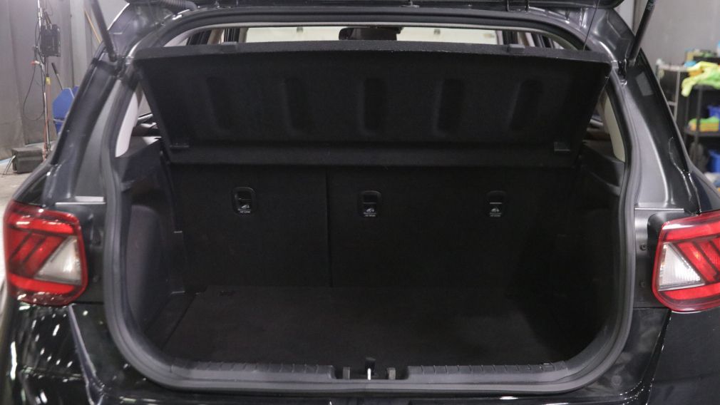 Hyundai Venue Preferred 2024 d&rsquo;occasion à vendre - 21