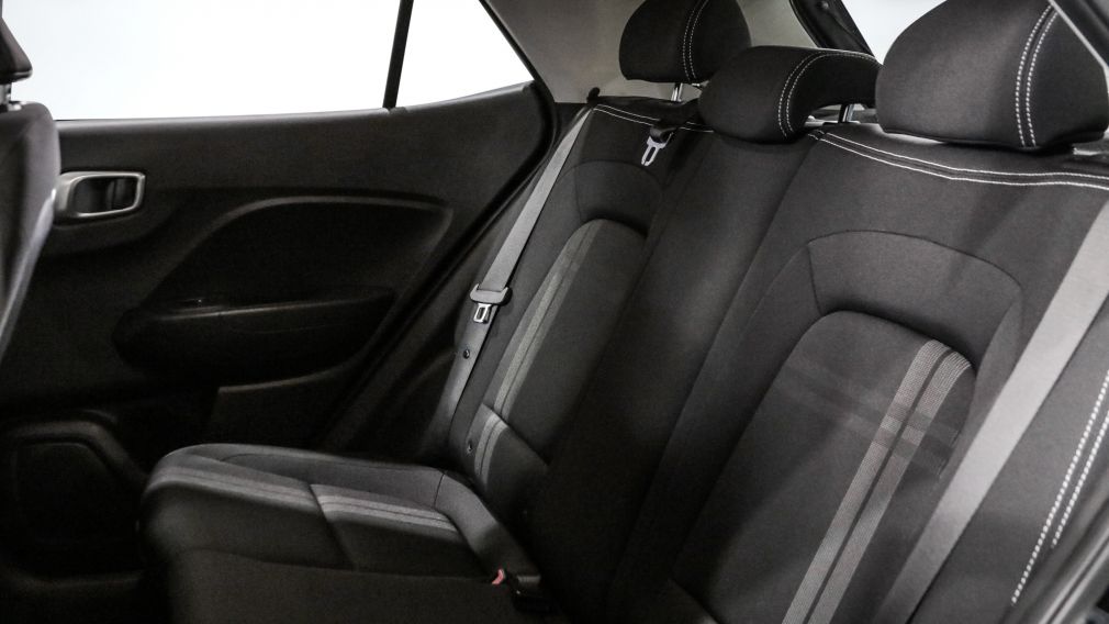 Hyundai Venue Preferred 2024 d&rsquo;occasion à vendre - 19