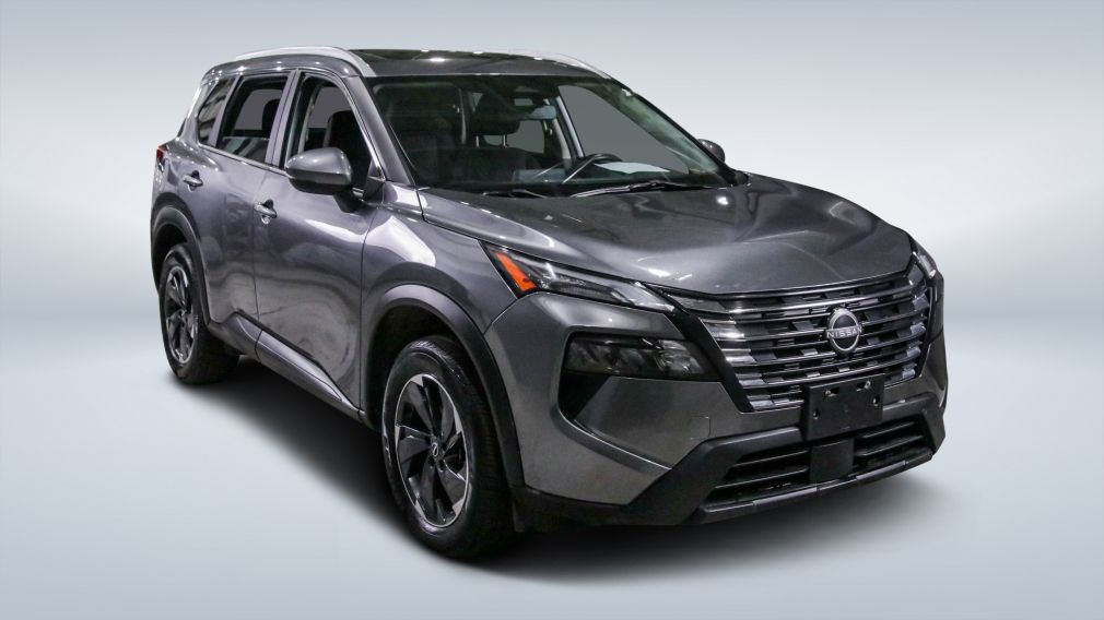 Nissan Rogue SV Moonroof