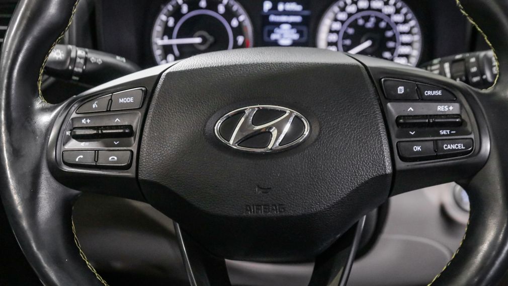 Hyundai Venue Trend w/Urban Pkg/Grey-Lime Interior 2020 d&rsquo;occasion à vendre - 13