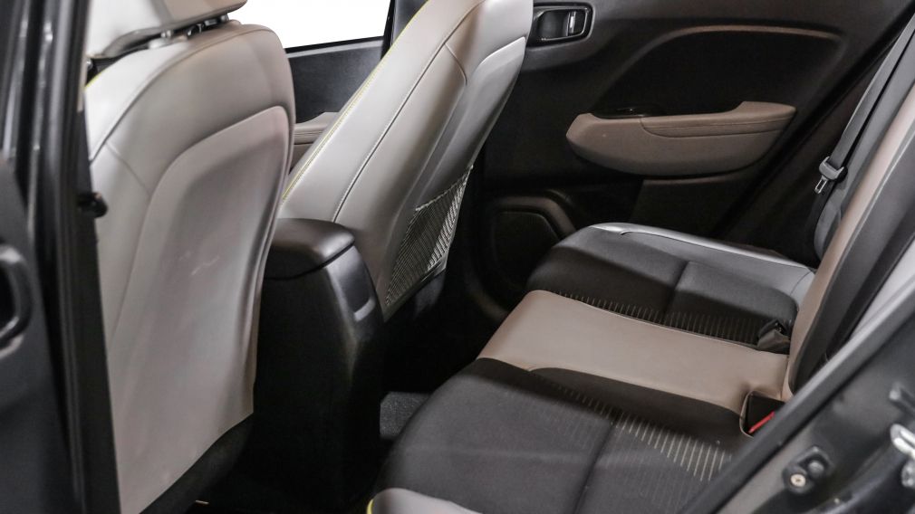 Hyundai Venue Trend w/Urban Pkg/Grey-Lime Interior 2020 d&rsquo;occasion à vendre - 20