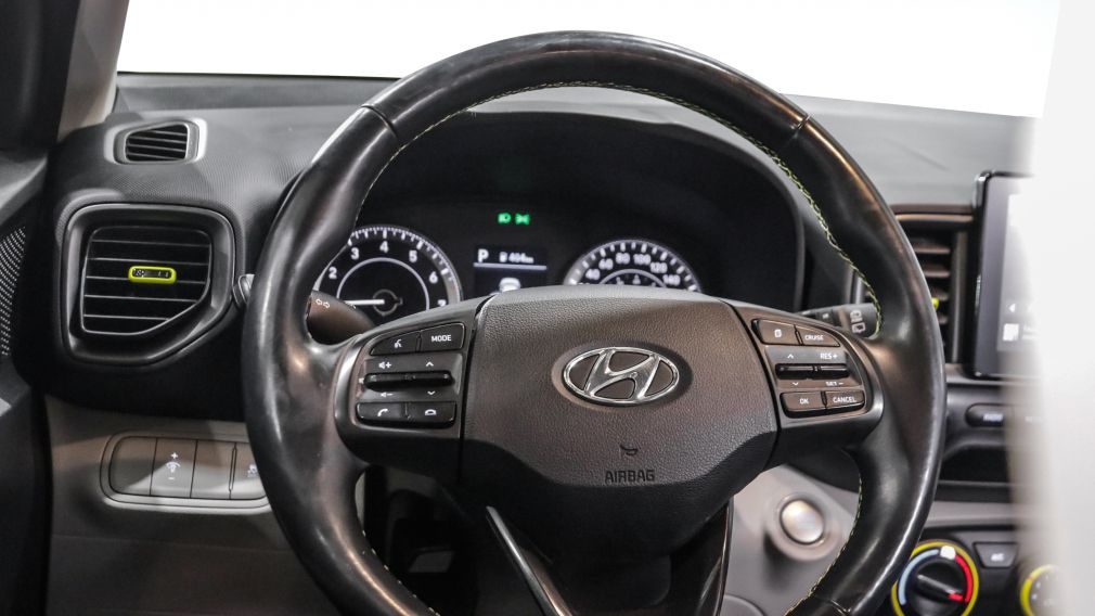 Hyundai Venue Trend w/Urban Pkg/Grey-Lime Interior 2020 d&rsquo;occasion à vendre - 21