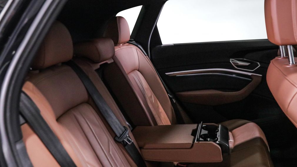 Audi e-tron Progressiv 2022 d&rsquo;occasion à vendre - 22