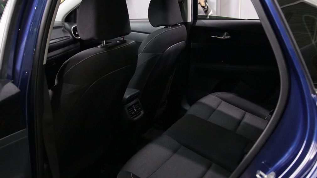 Kia Forte EX 2019 d&rsquo;occasion à vendre - 18