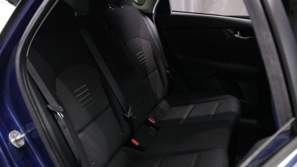 Kia Forte EX 2019 d&rsquo;occasion à vendre - 21