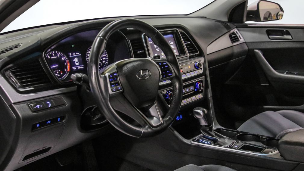 Hyundai Sonata Essential 2019 d&rsquo;occasion à vendre - 9