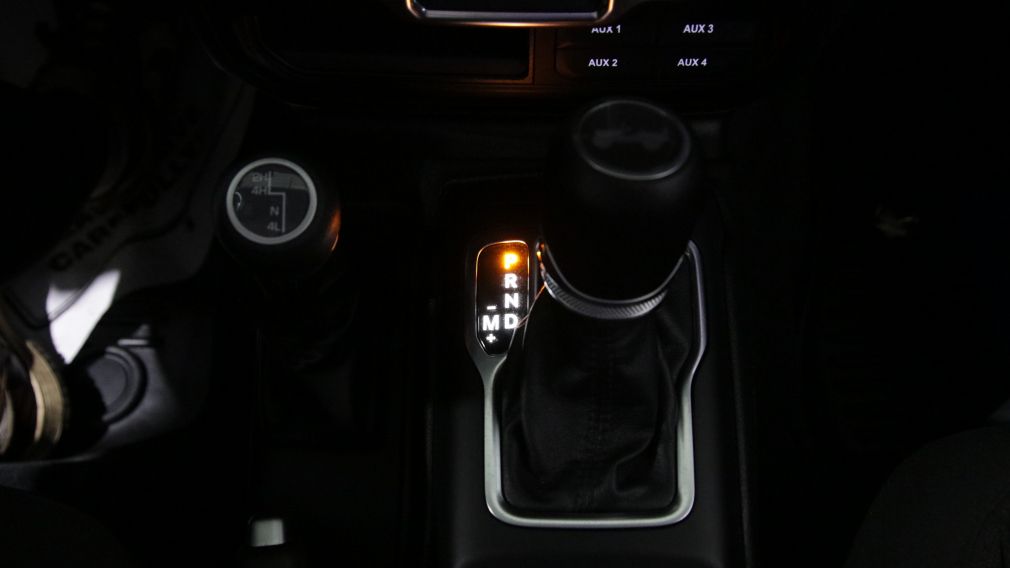 Jeep Wrangler Willys Sport 2023 d&rsquo;occasion à vendre - 16