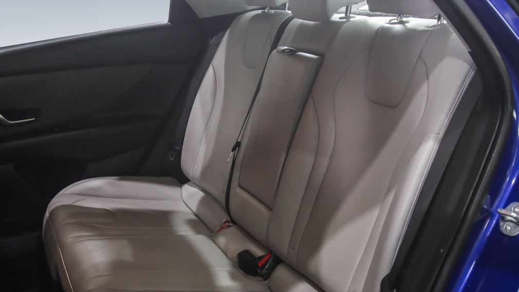 Hyundai Elantra Luxury 2023 à vendre à Donnacona - 18