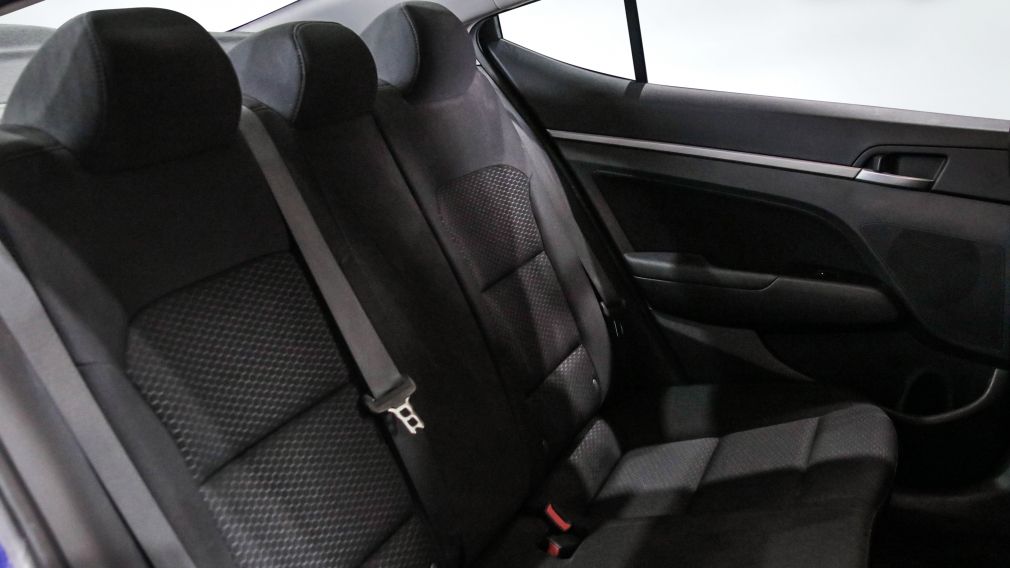 Hyundai Elantra Preferred 2020 à vendre à Donnacona - 19