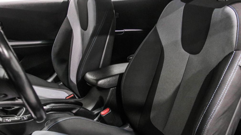 Hyundai Veloster 2.0 GL 2019 d&rsquo;occasion à vendre - 10