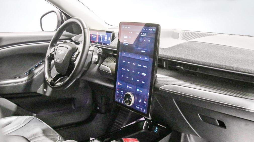 Ford Mustang Mach-E Premium 2023 d&rsquo;occasion à vendre - 24