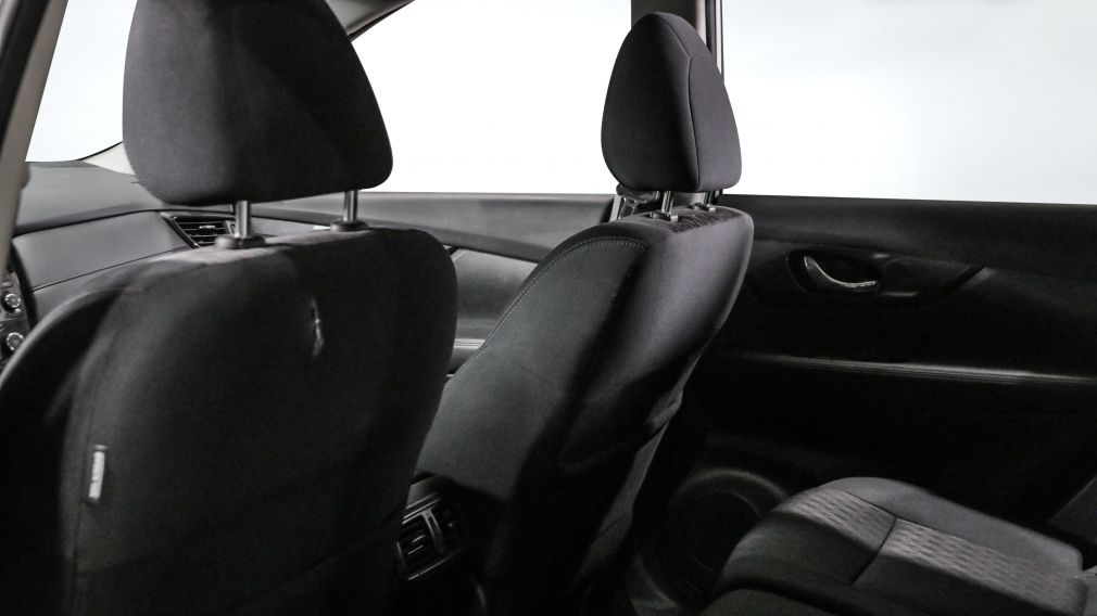 Nissan Rogue SV 2019 d&rsquo;occasion à vendre - 21