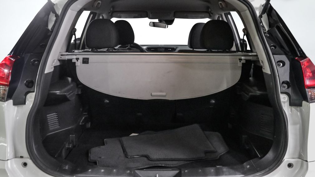 Nissan Rogue SV 2019 d&rsquo;occasion à vendre - 22