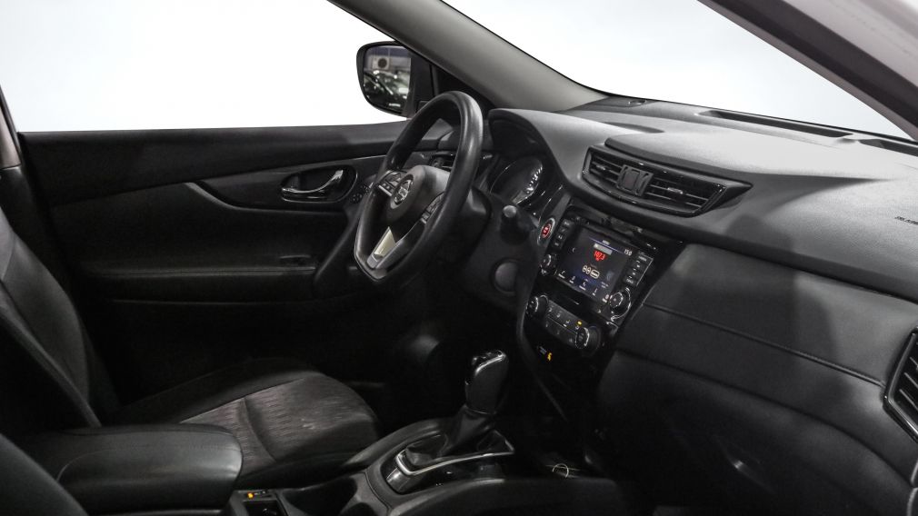 Nissan Rogue SV 2019 d&rsquo;occasion à vendre - 24