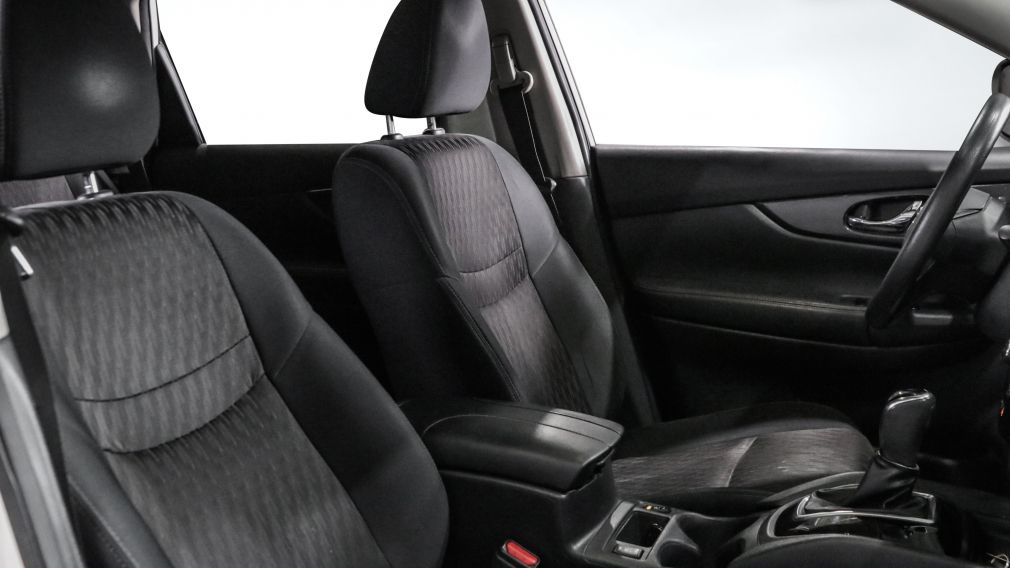 Nissan Rogue SV 2019 d&rsquo;occasion à vendre - 25