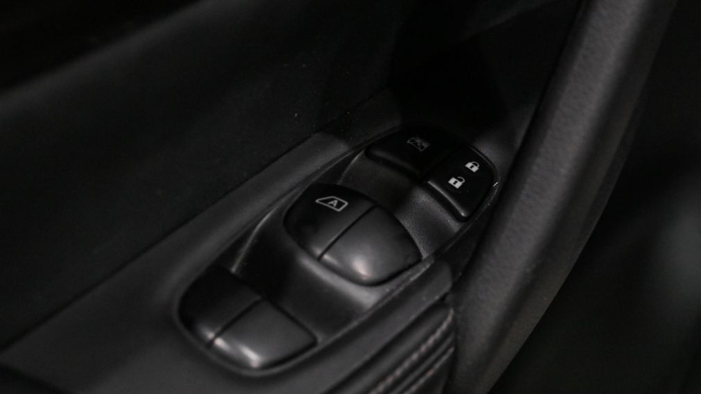 Nissan Rogue SV 2019 d&rsquo;occasion à vendre - 9