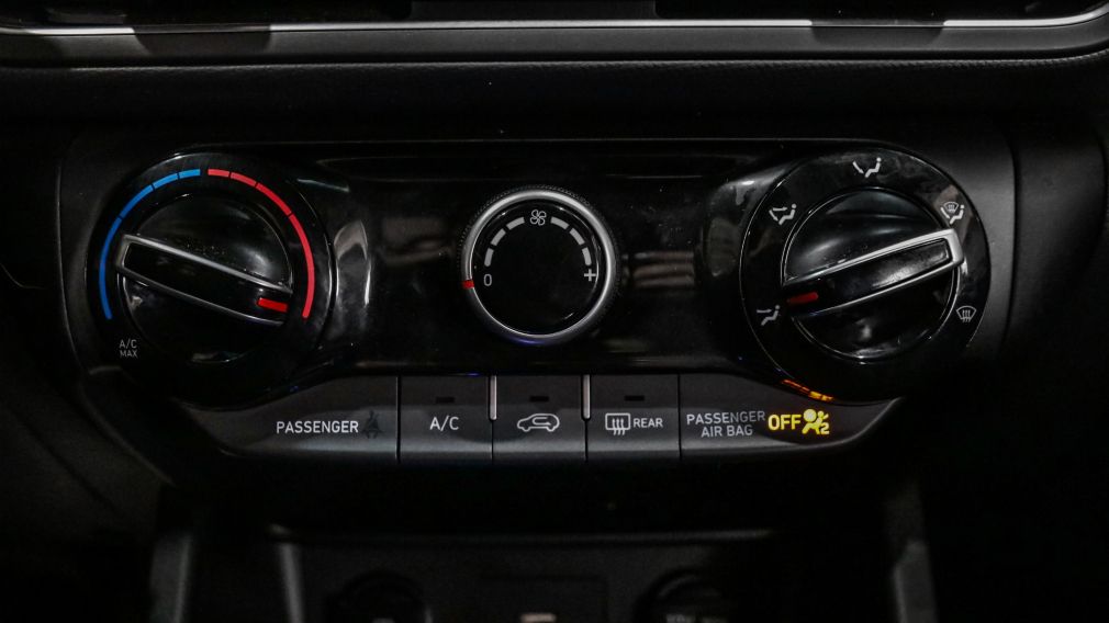 Hyundai Kona Essential 2023 d&rsquo;occasion à vendre - 15