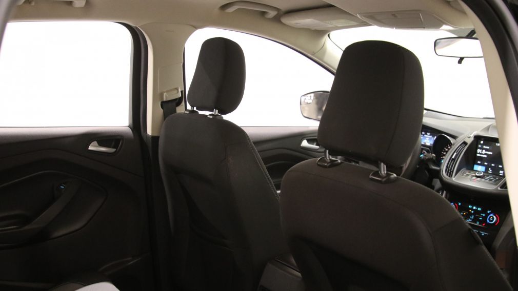 Ford Escape SE 2019 d&rsquo;occasion à vendre - 21