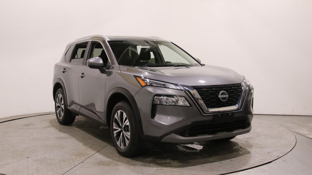 Nissan Rogue SV Moonroof