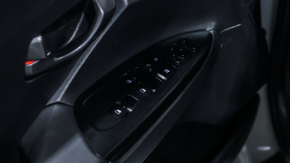 Hyundai Veloster Turbo 2019 d&rsquo;occasion à vendre - 11