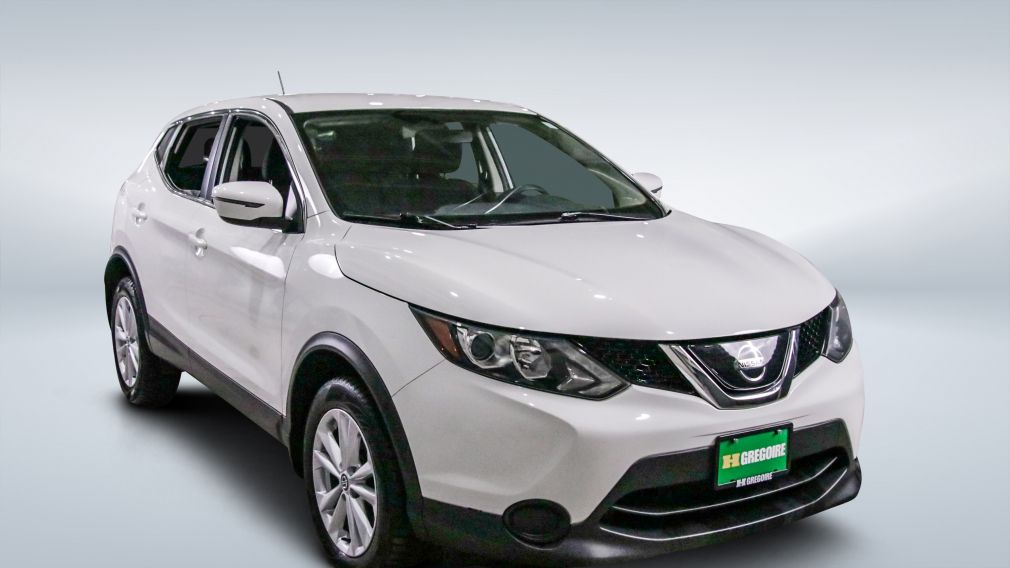 Nissan Qashqai S