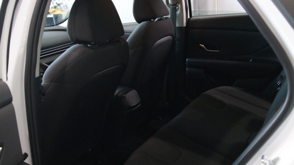 Hyundai Elantra Preferred 2021 d&rsquo;occasion à vendre - 17