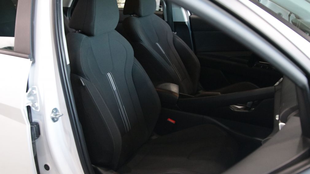 Hyundai Elantra Preferred 2021 d&rsquo;occasion à vendre - 22