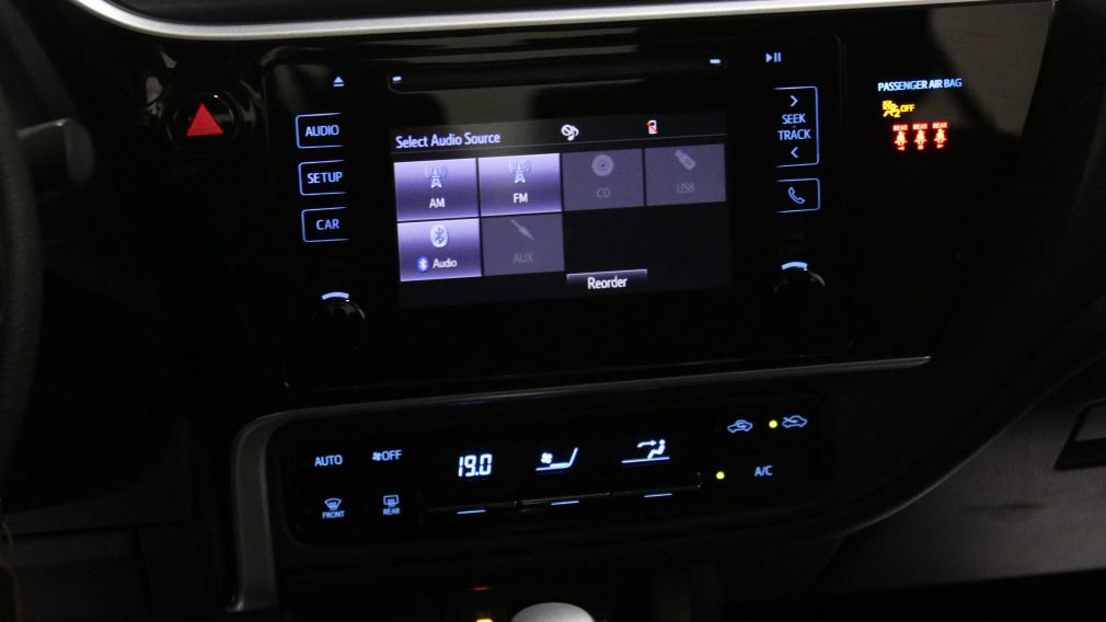 Toyota Corolla LE 2019 d&rsquo;occasion à vendre - 18