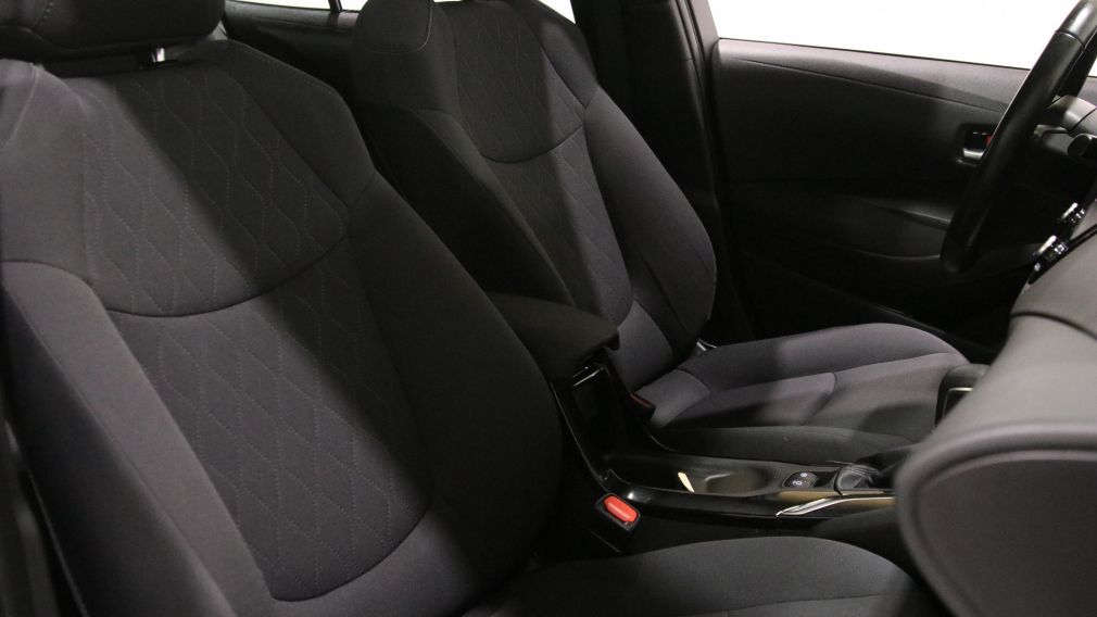 Toyota Corolla LE 2021 d&rsquo;occasion à vendre - 24