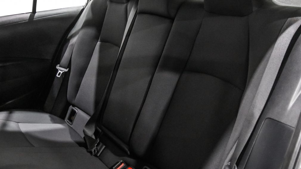 Toyota Corolla LE 2021 d&rsquo;occasion à vendre - 22