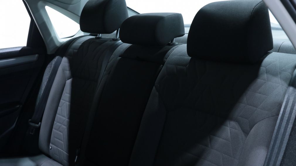 Volkswagen Passat Comfortline 2020 d&rsquo;occasion à vendre - 18