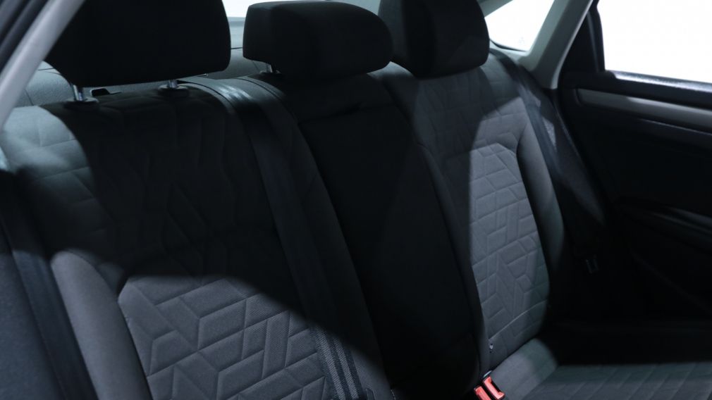 Volkswagen Passat Comfortline 2020 d&rsquo;occasion à vendre - 19