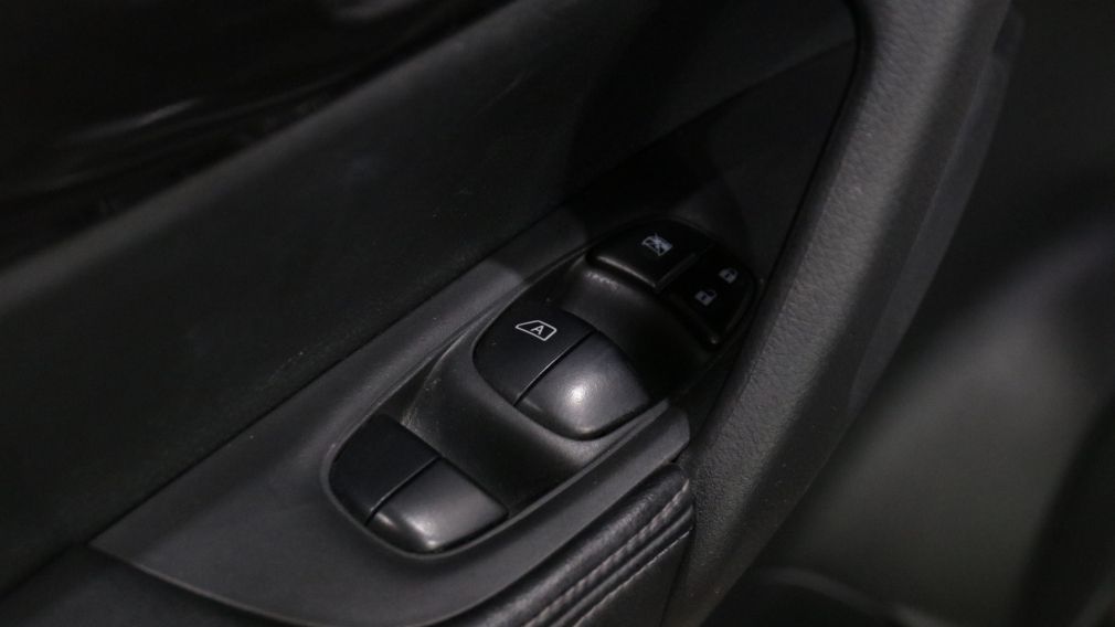 Nissan Rogue SV 2019 d&rsquo;occasion à vendre - 9