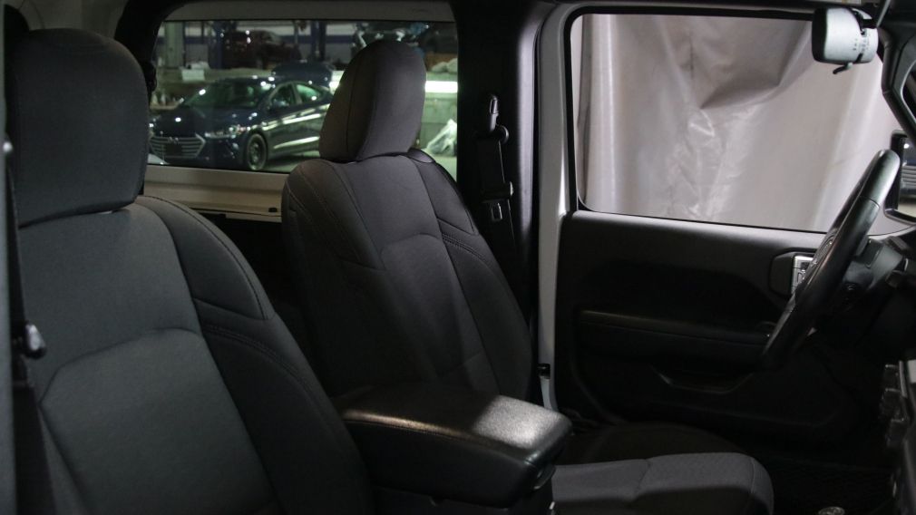 Jeep Wrangler Sport S 2020 d&rsquo;occasion à vendre - 19