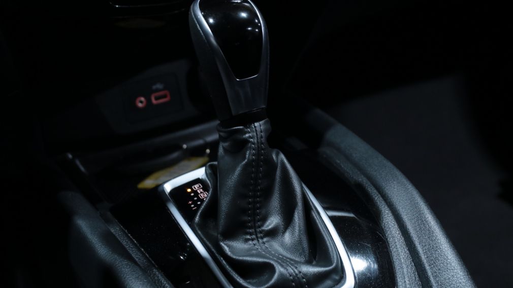 Nissan Rogue SV 2020 d&rsquo;occasion à vendre - 17