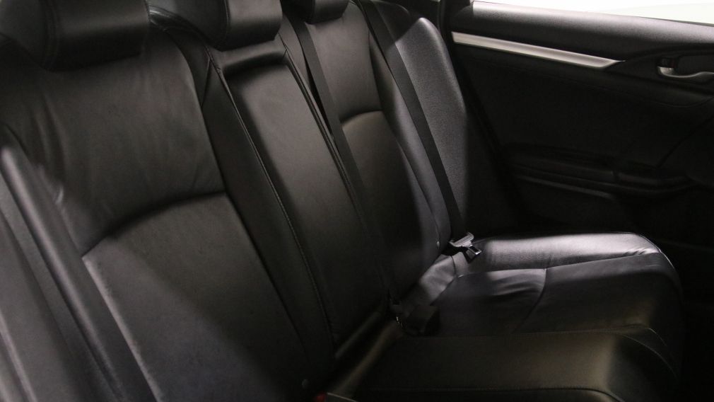 Honda Civic Touring 2019 d&rsquo;occasion à vendre - 22