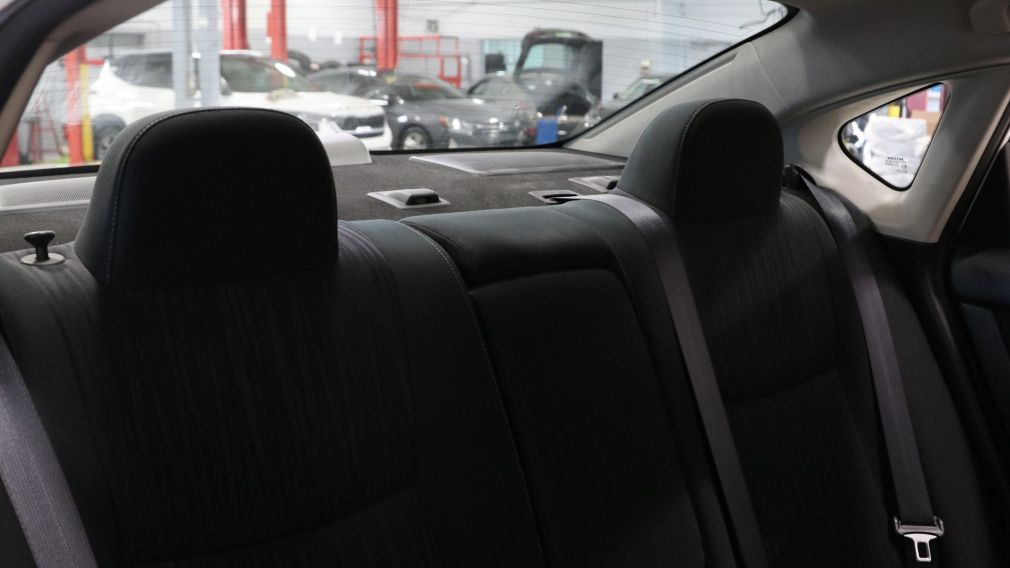 Nissan Sentra S 2019 d&rsquo;occasion à vendre - 16
