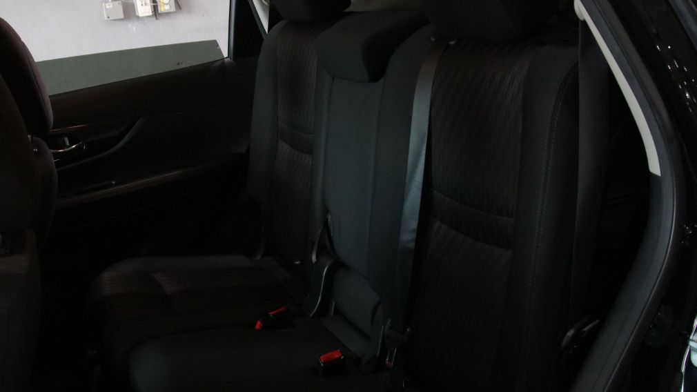 Nissan Rogue SV 2019 d&rsquo;occasion à vendre - 18